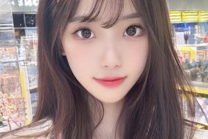 出鸡颜值爆表且会潮喷的骚浪贱