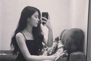 江浙漂亮女孩轻轻的一个吻，打动你的心!乖女好软萌i