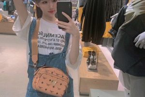 约会嫩妹甜甜,江南女孩任你舌吻摆布,粉鲍鱼味道鲜美