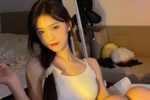 00年小白虎喷潮