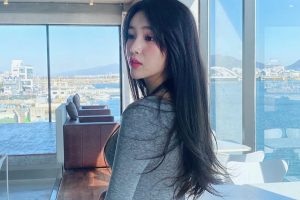 前凸后翘活好小妹妹