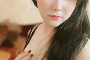 青年路性价比很高的妹子