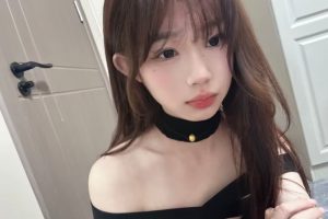 二十岁小萝莉可外出各种姿势任人摆布