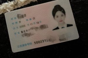 北京萝莉学妹口爆吞精汁水多紧！！