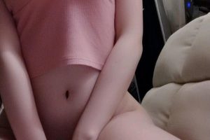 02年小萝莉可三通内射