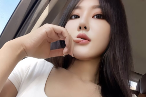 性感嫩妹兼职可三通内射