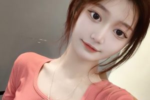 多汁风骚的小姐姐