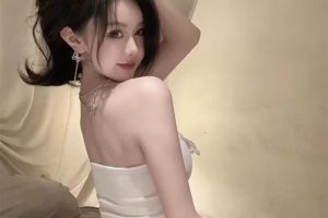 正宗嫩妹小蜜桃