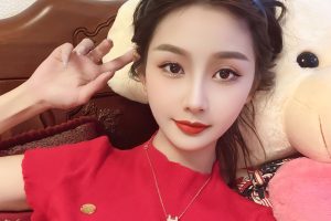 大学生刚下水。