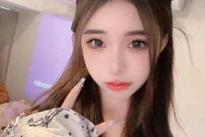 蜜汁水多兼职妹子