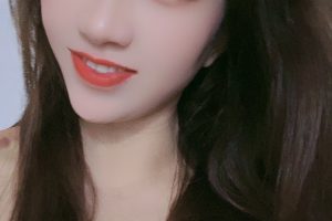 穿衣显瘦,脱衣有肉的云南美少妇