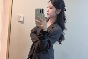 胸大水多的美女小雅可上门