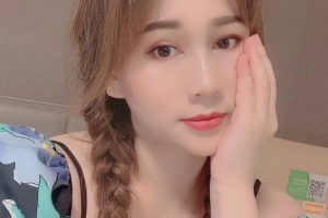 健谈口活很棒深喉有绝技